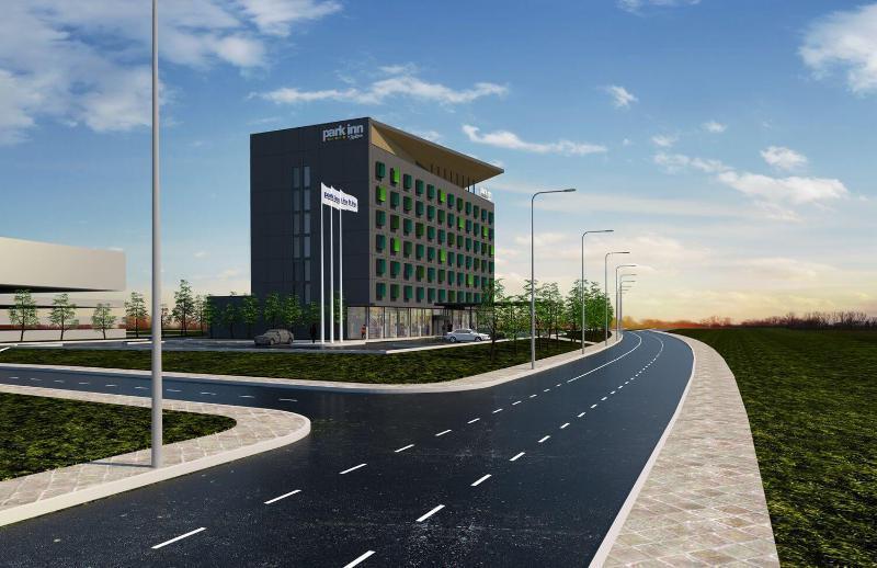 Park By Radisson Airport & Conference Centre 4*