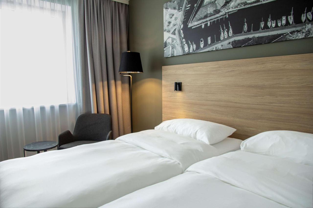 Park By Radisson Airport & Conference Centre Hotel