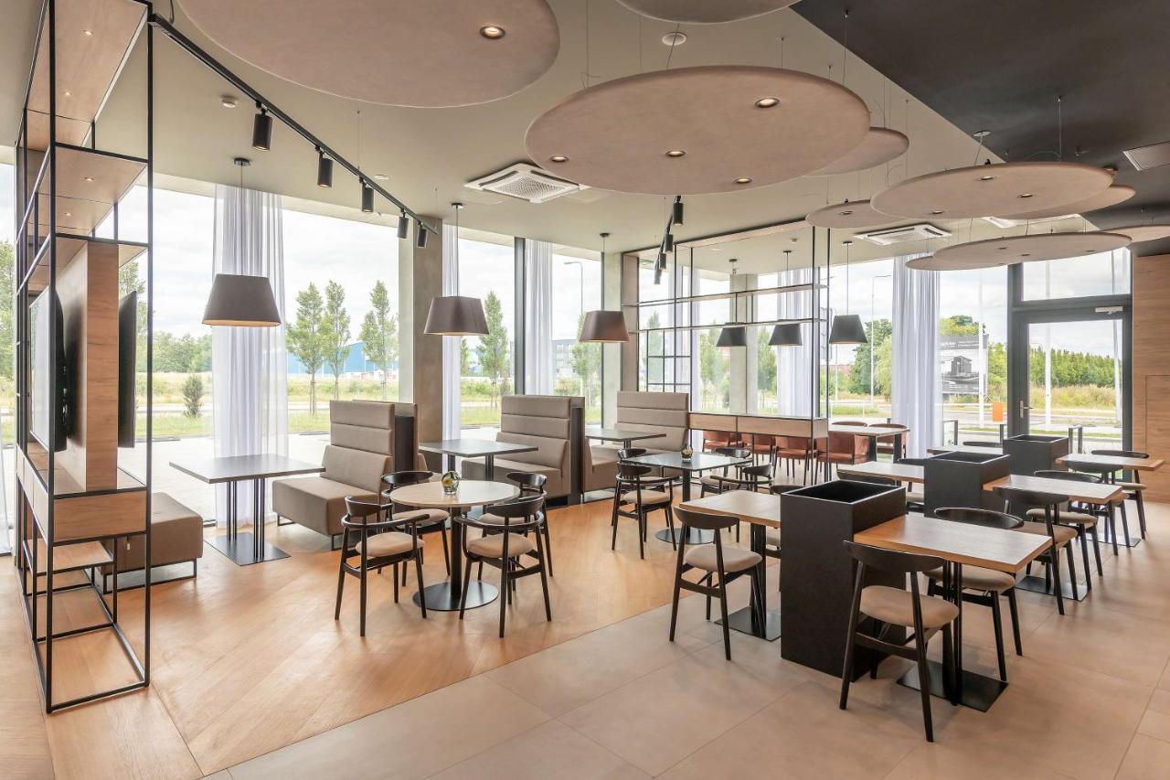 Park By Radisson Airport & Conference Centre Hotel 4*